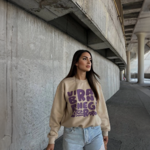 سويتر vibrant energy