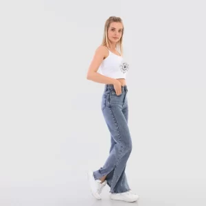 بنطلون ازرق بفتحة