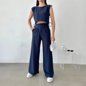 طقم قصير مخطط - نيلي