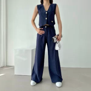 طقم قصير بجيب - نيلي