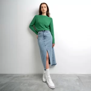 تنورة جينز بفتحة